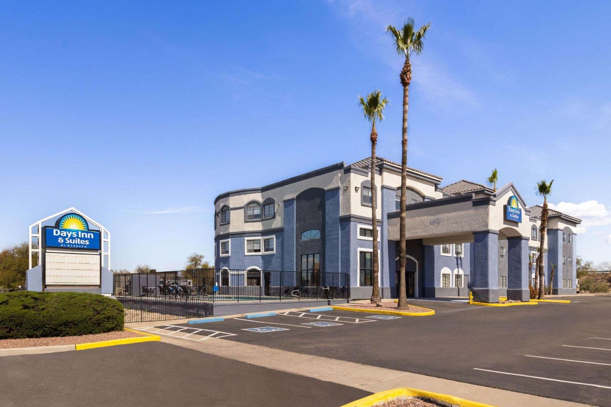Days Inn & Suites By Wyndham Tucson/Marana Extérieur photo